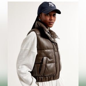 BNWT Abercrombie & Fitch Vegan Leather Ultra Puffer Vest